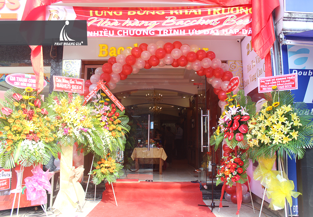 hoa khai trương quán ăn