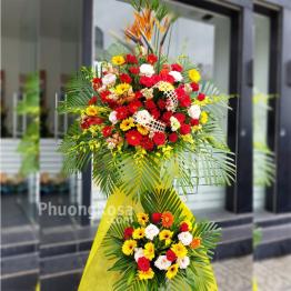 Kệ hoa khai trương Chấn Hưng